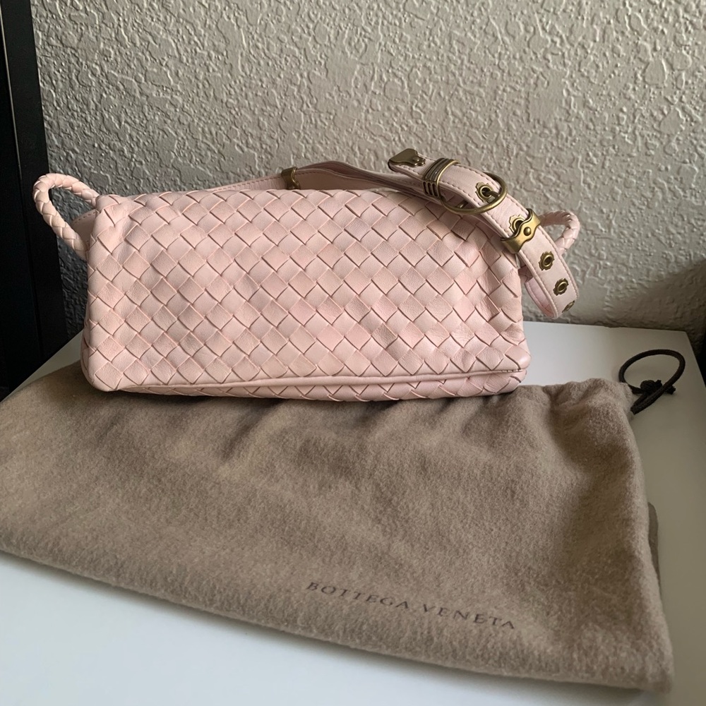 Bottega Veneta baby pink shoulder bag